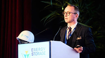 ESGC2025｜亚游集团发布VentureEdge 800系统方案，重塑欧洲储能价值链